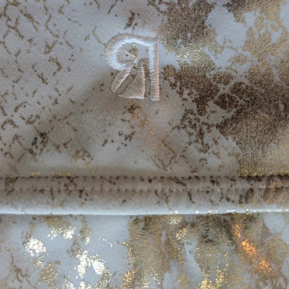 BuffBunny Gold and White Strappy Sports Bra Size Medium - Picture 3 of 4